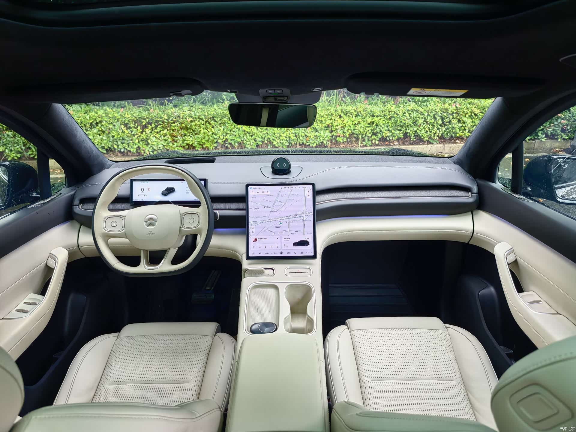 NIO ES6, 2023 10