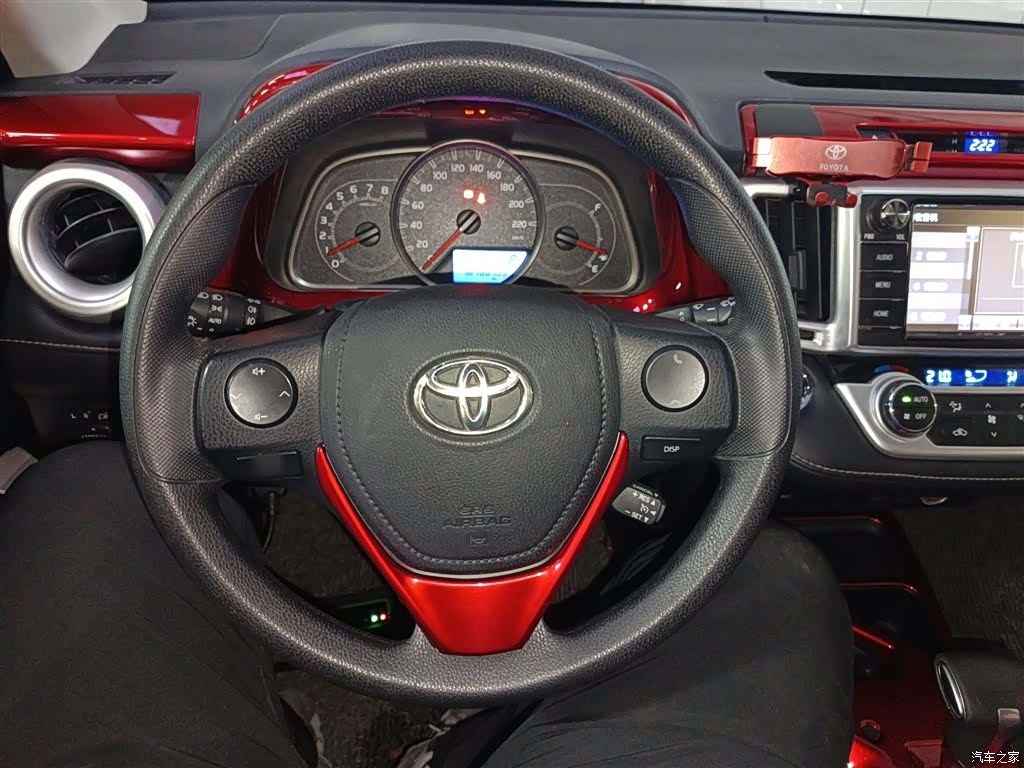 Toyota RAV4, 2017 4