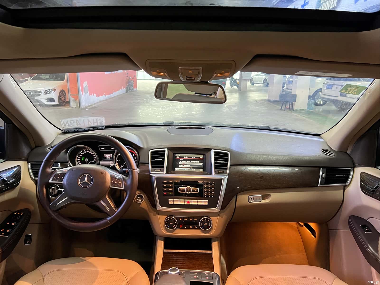 Mercedes-Benz M-Class, 2014 10