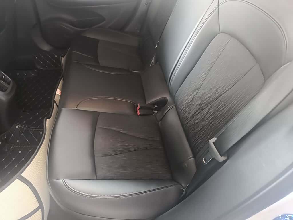 Buick Verano, 2018 17