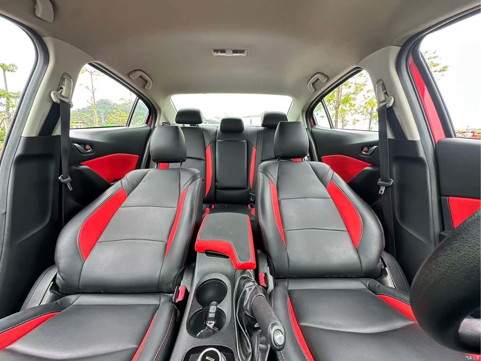 Mazda Mazda3, 2016 11