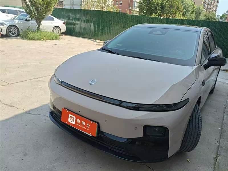 Leapmotor B01
