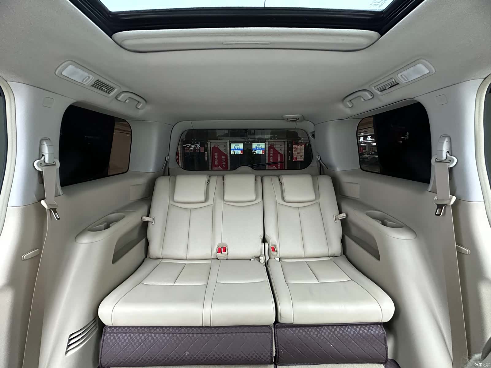 Nissan SL, 2017 26