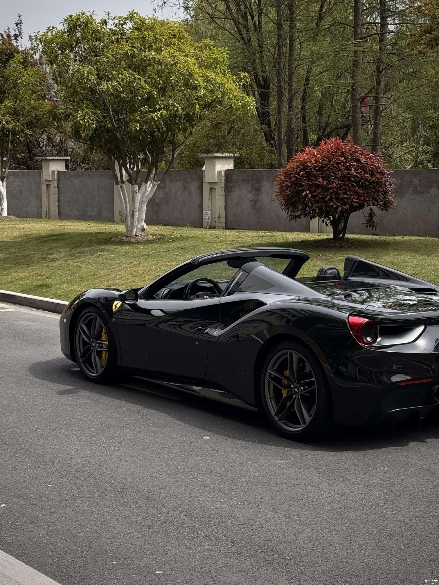 Ferrari 488, 2018 8