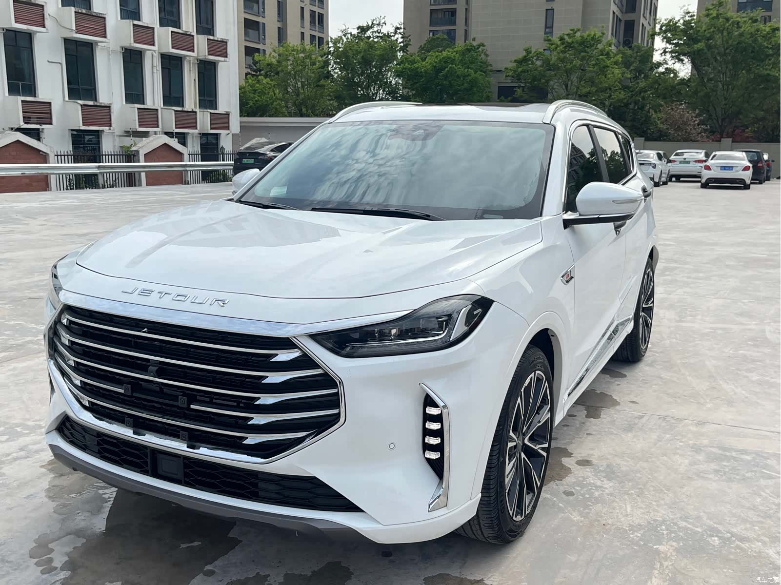 Jetour X70, 2022 1