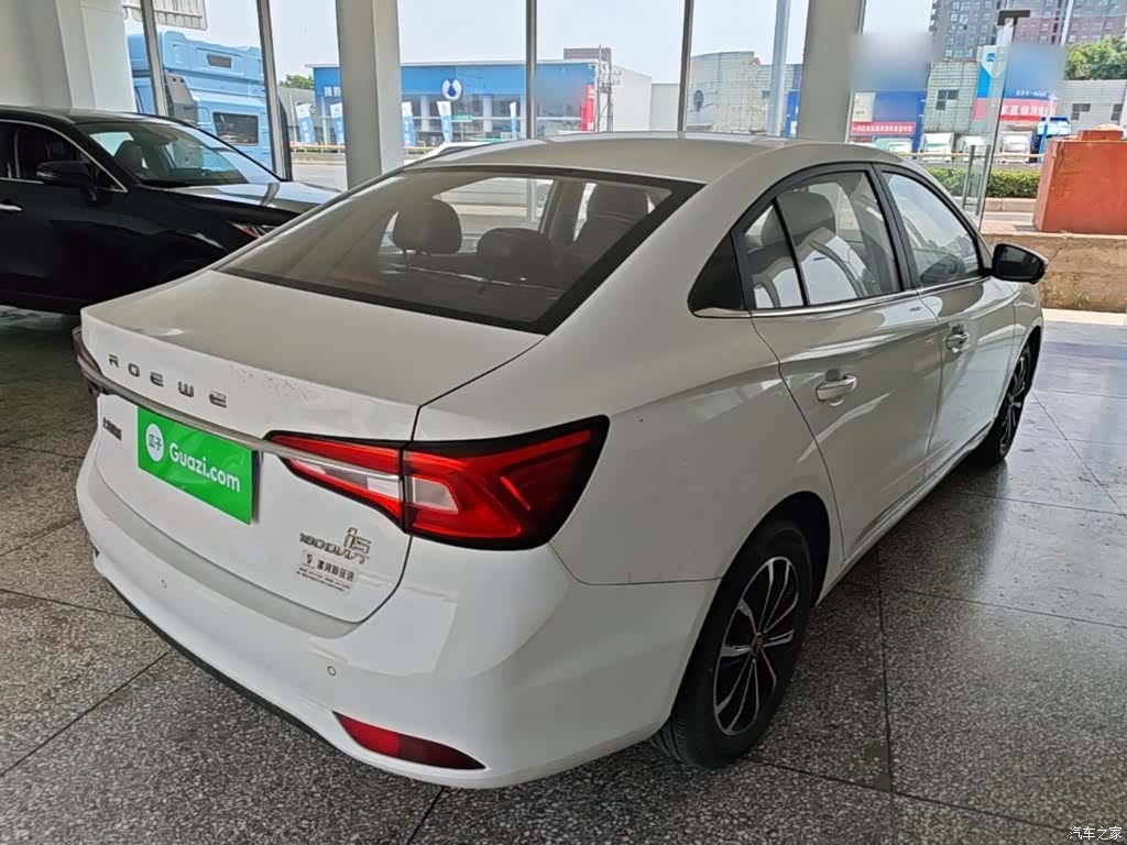 Roewe i5, 2021 7