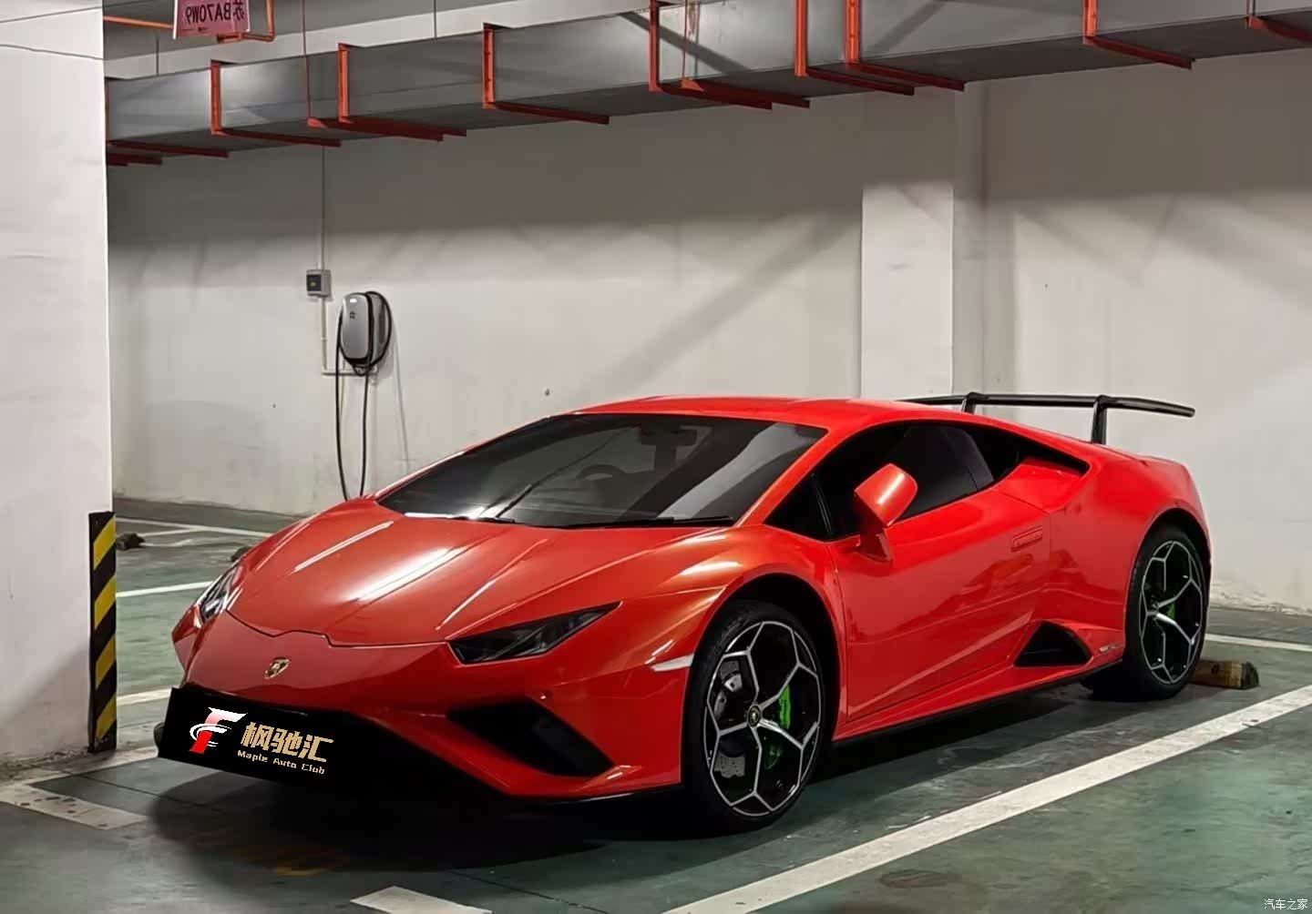 Lamborghini Huracán, 2022 1