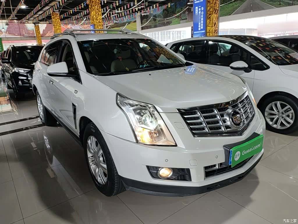 Cadillac SRX, 2014 4