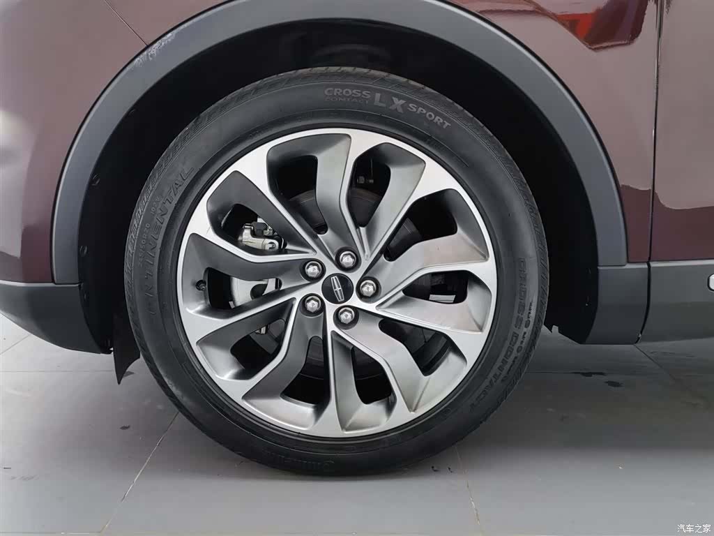 Lincoln Nautilus, 2022 17