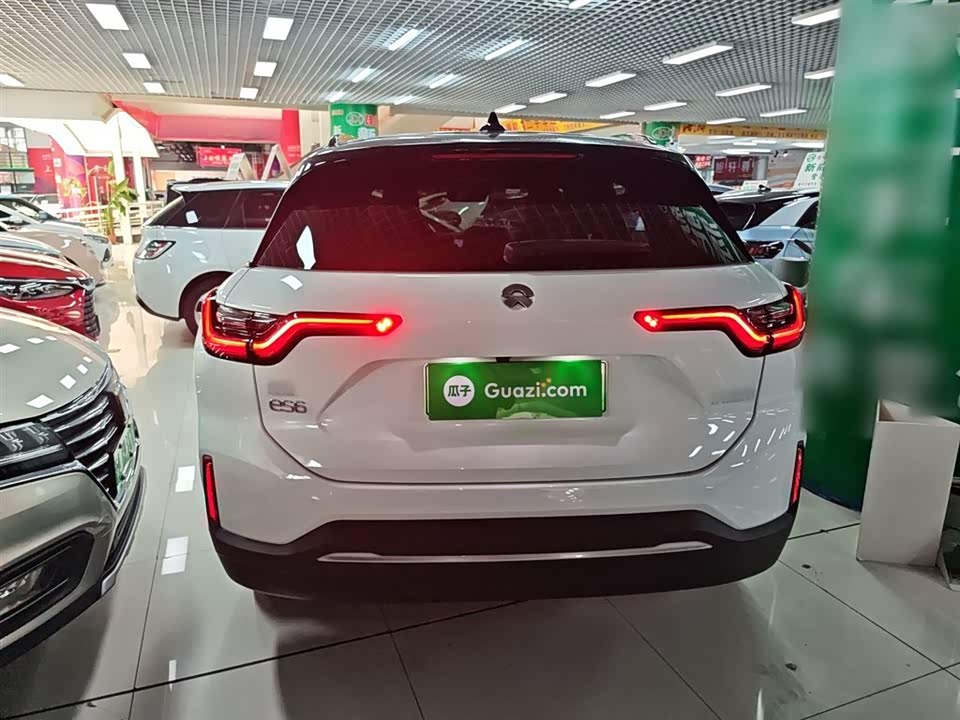 NIO ES6