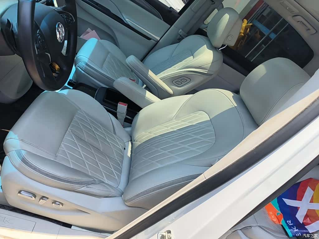 Buick GL8, 2023 15