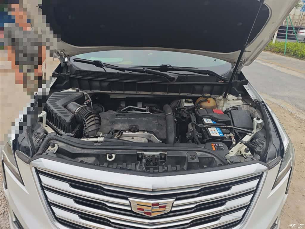 Cadillac XT5, 2017 11