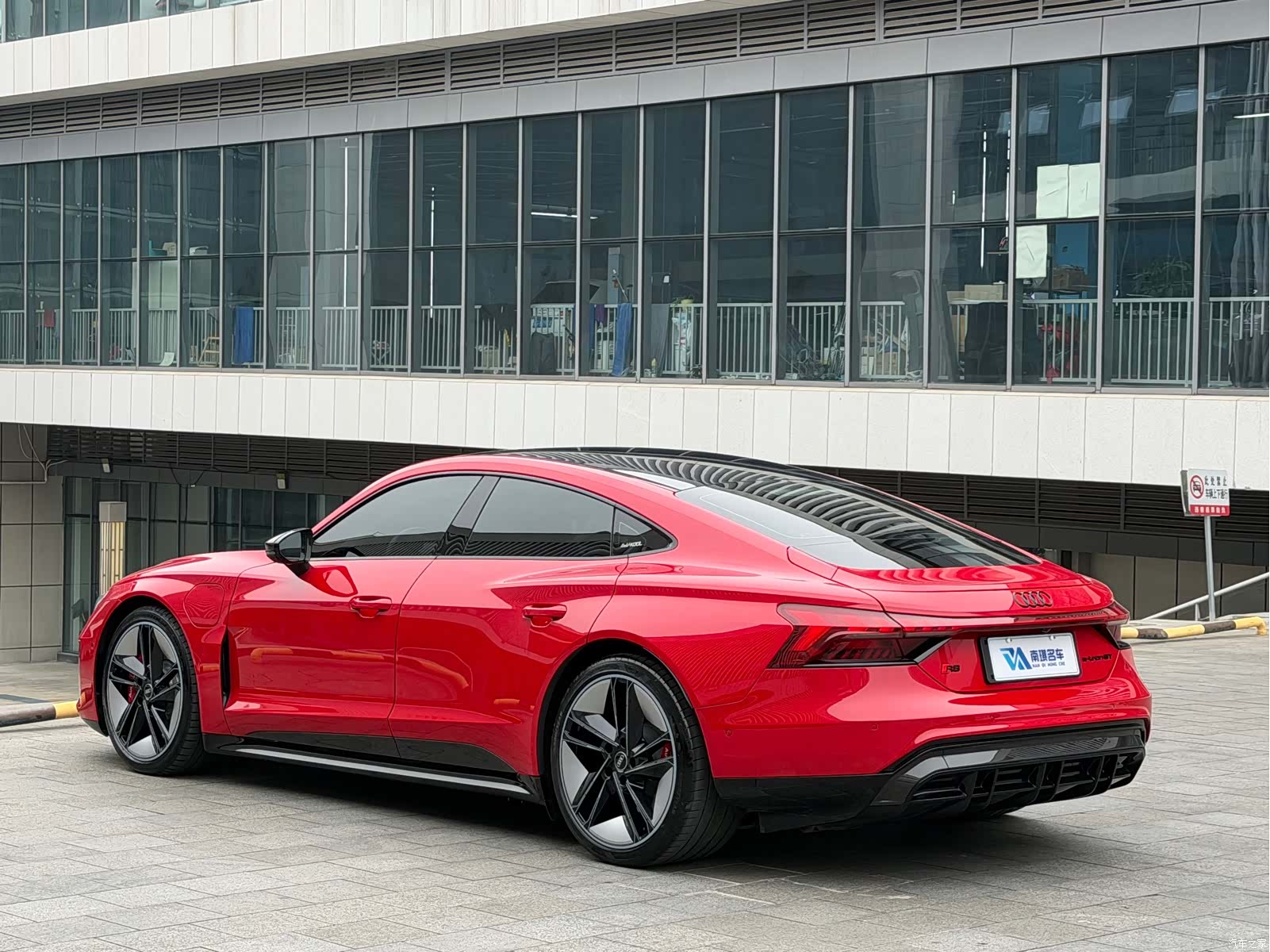 Audi e-tron, 2024 7