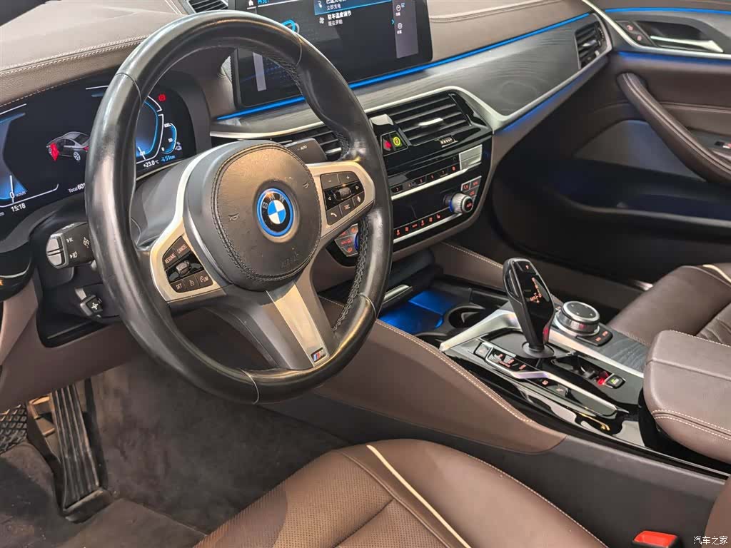BMW 5 Series, 2022 9