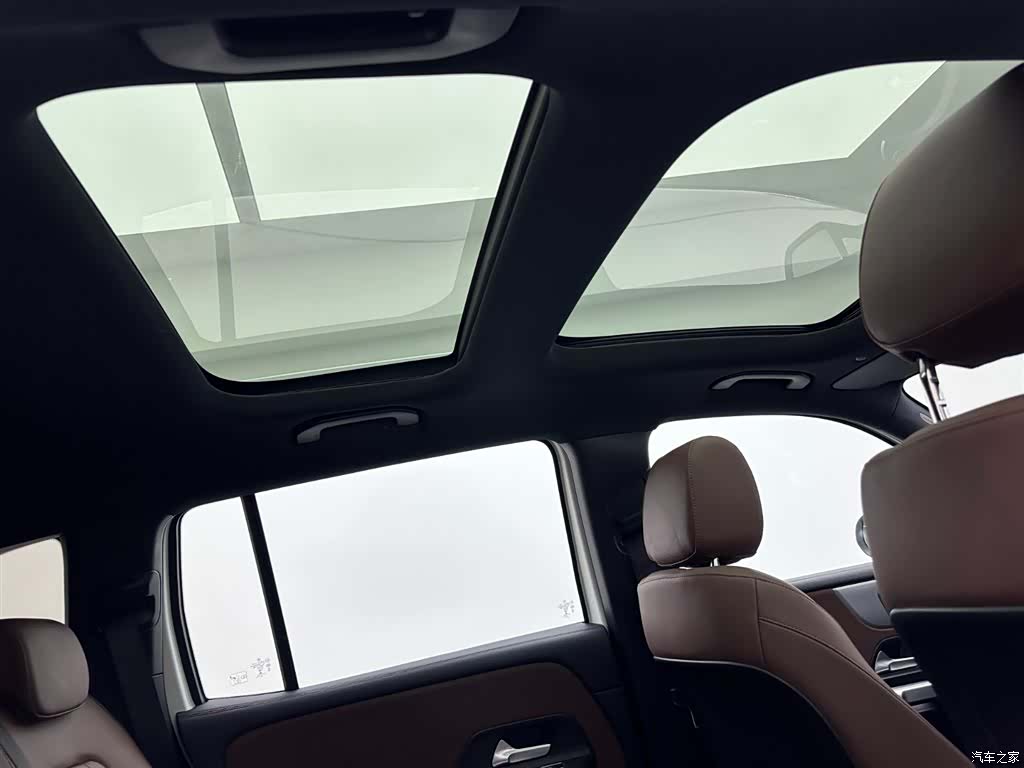 Mercedes-Benz GLB, 2023 22