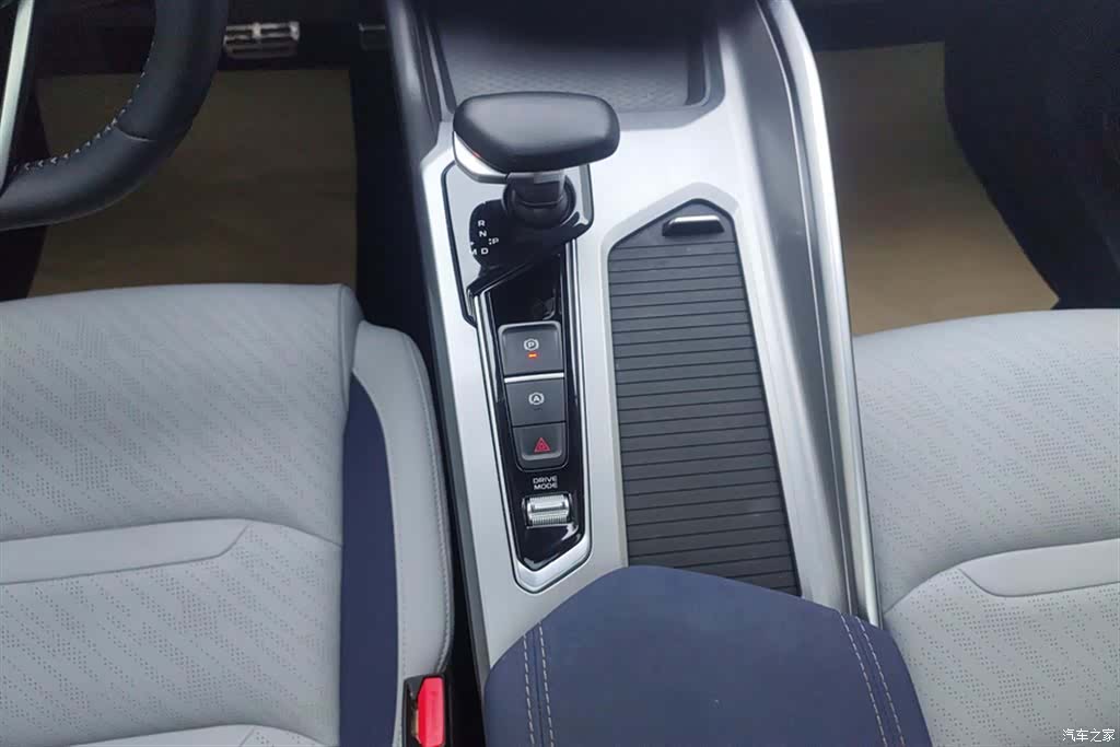 Geely Preface, 2023 16