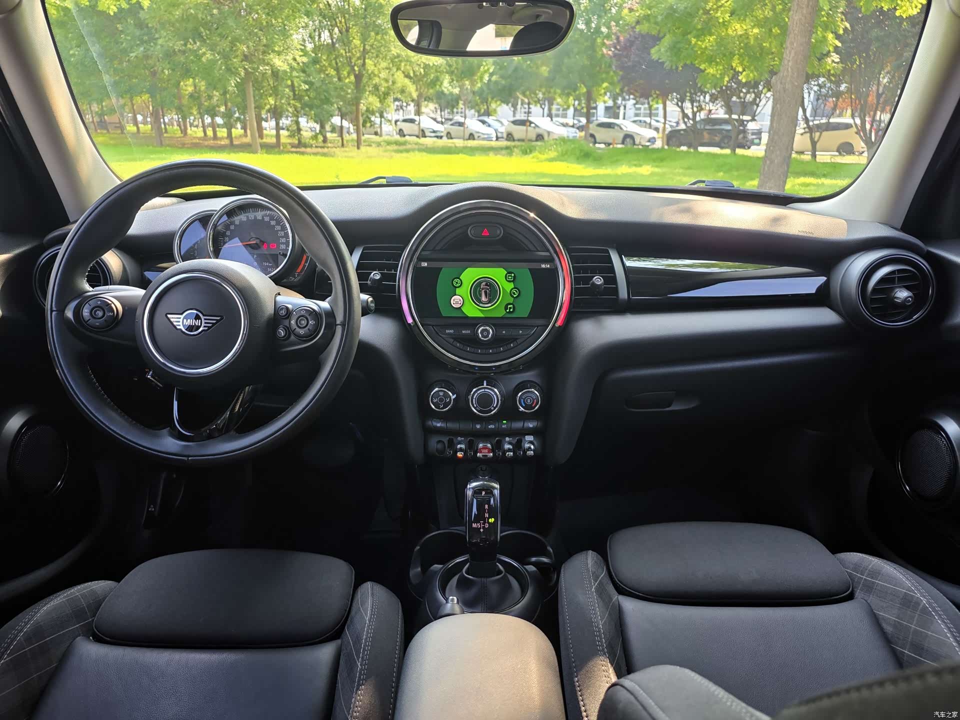 Mini Cooper, 2019 14