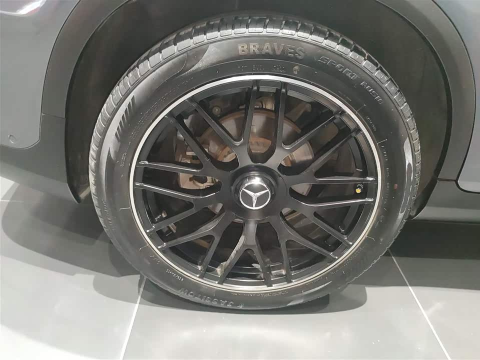 Mercedes-Benz GLC Mercedes-Benz GLC
