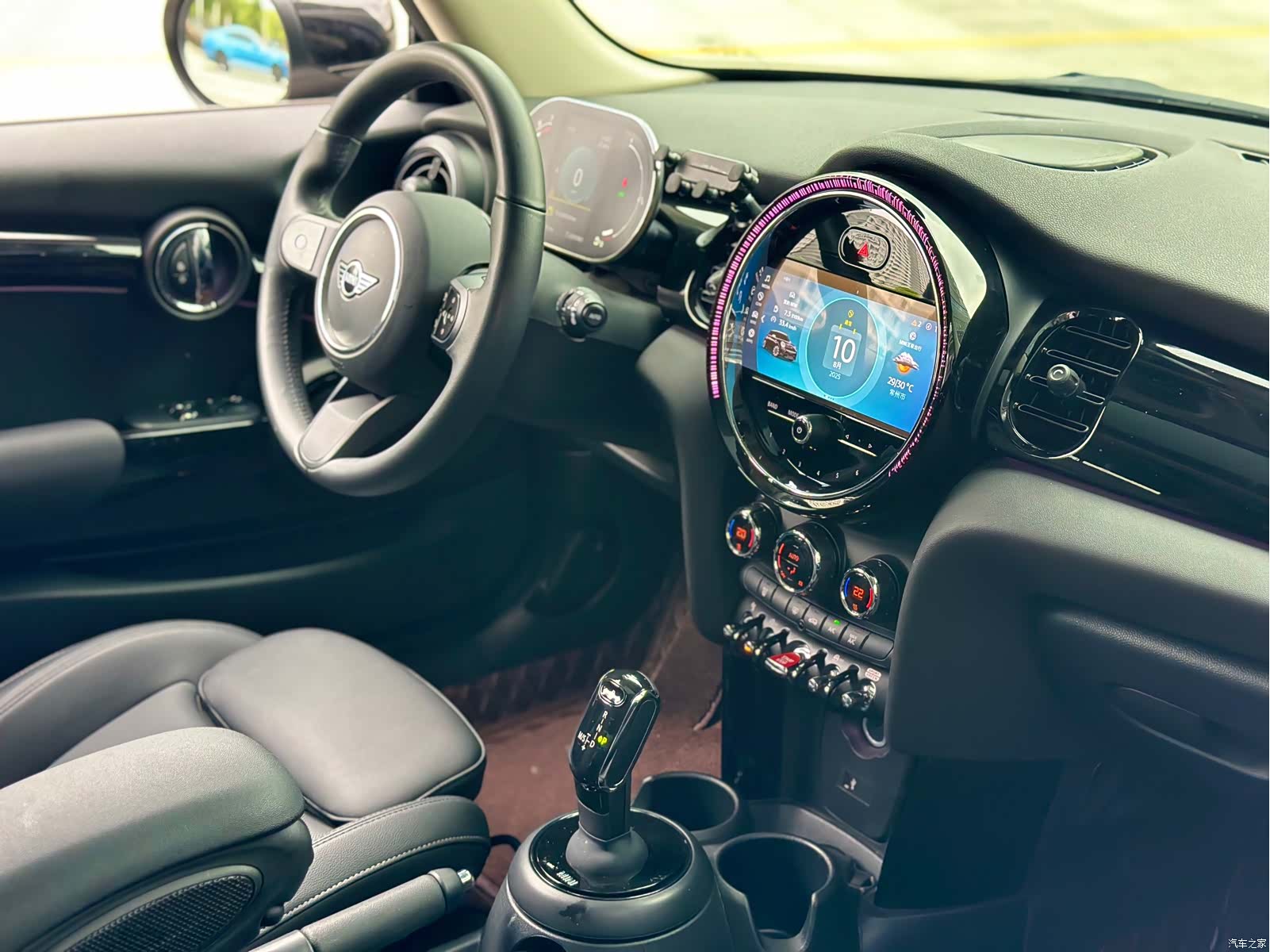Mini Cooper, 2023 15