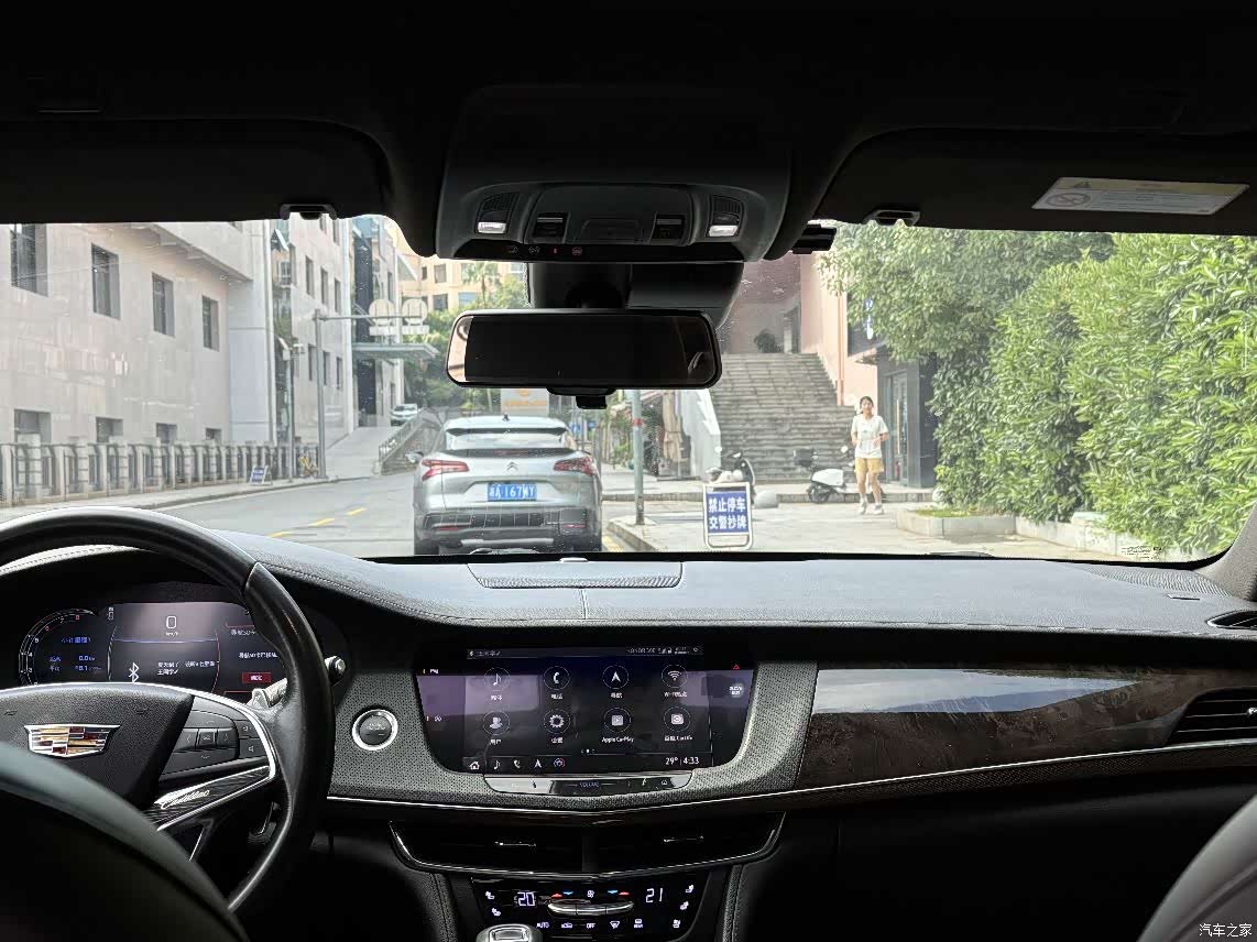 Cadillac CT6, 2019 все фото