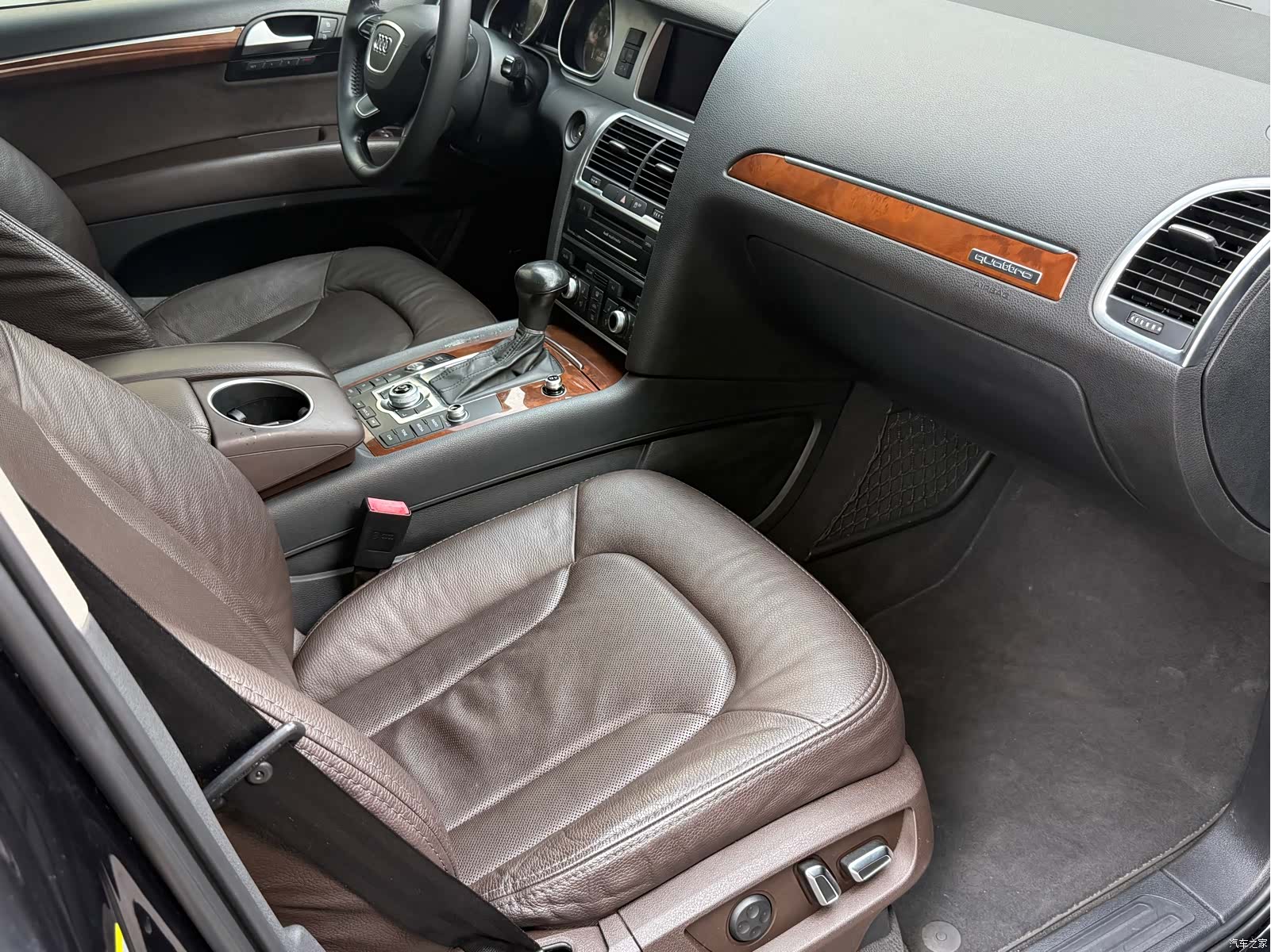 Audi Q7, 2015 11