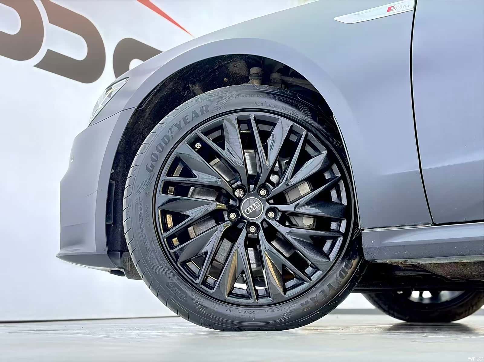 Audi A7L, 2024 23