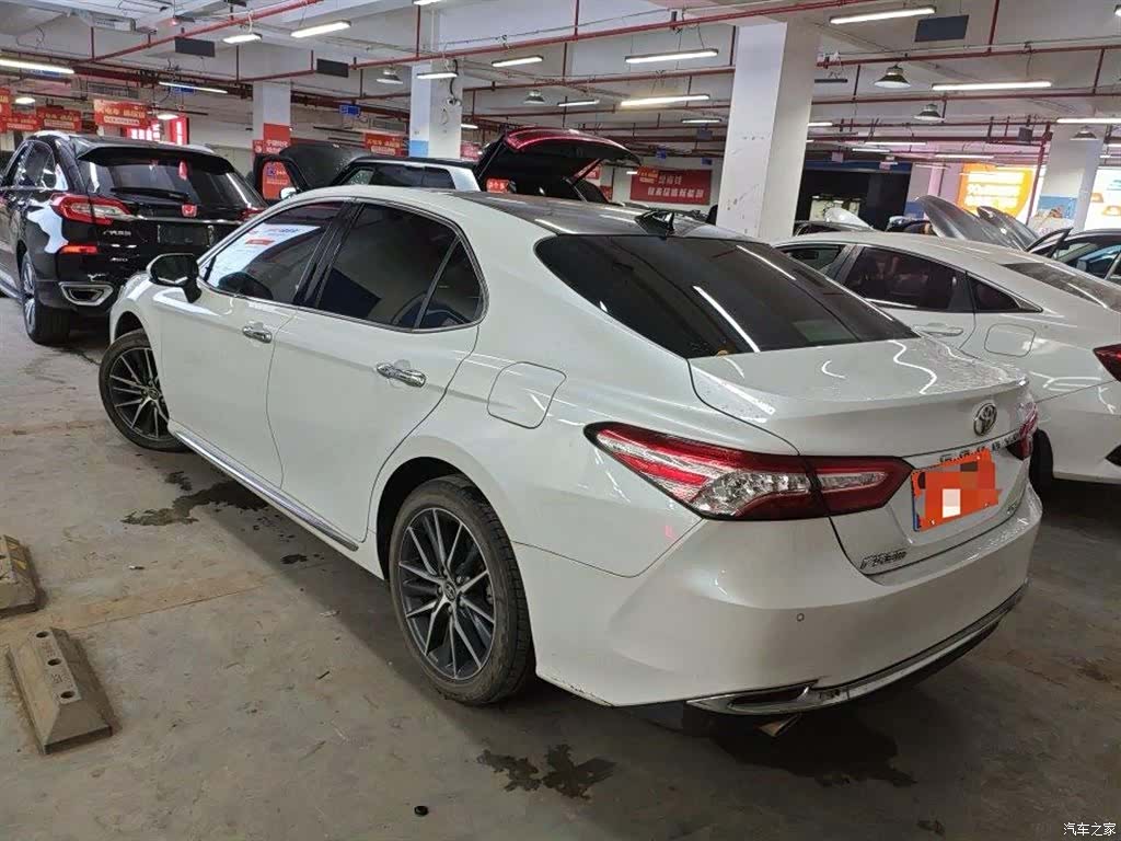 Toyota Camry, 2024 2