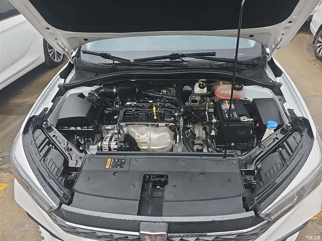 Roewe i5, 2023 20