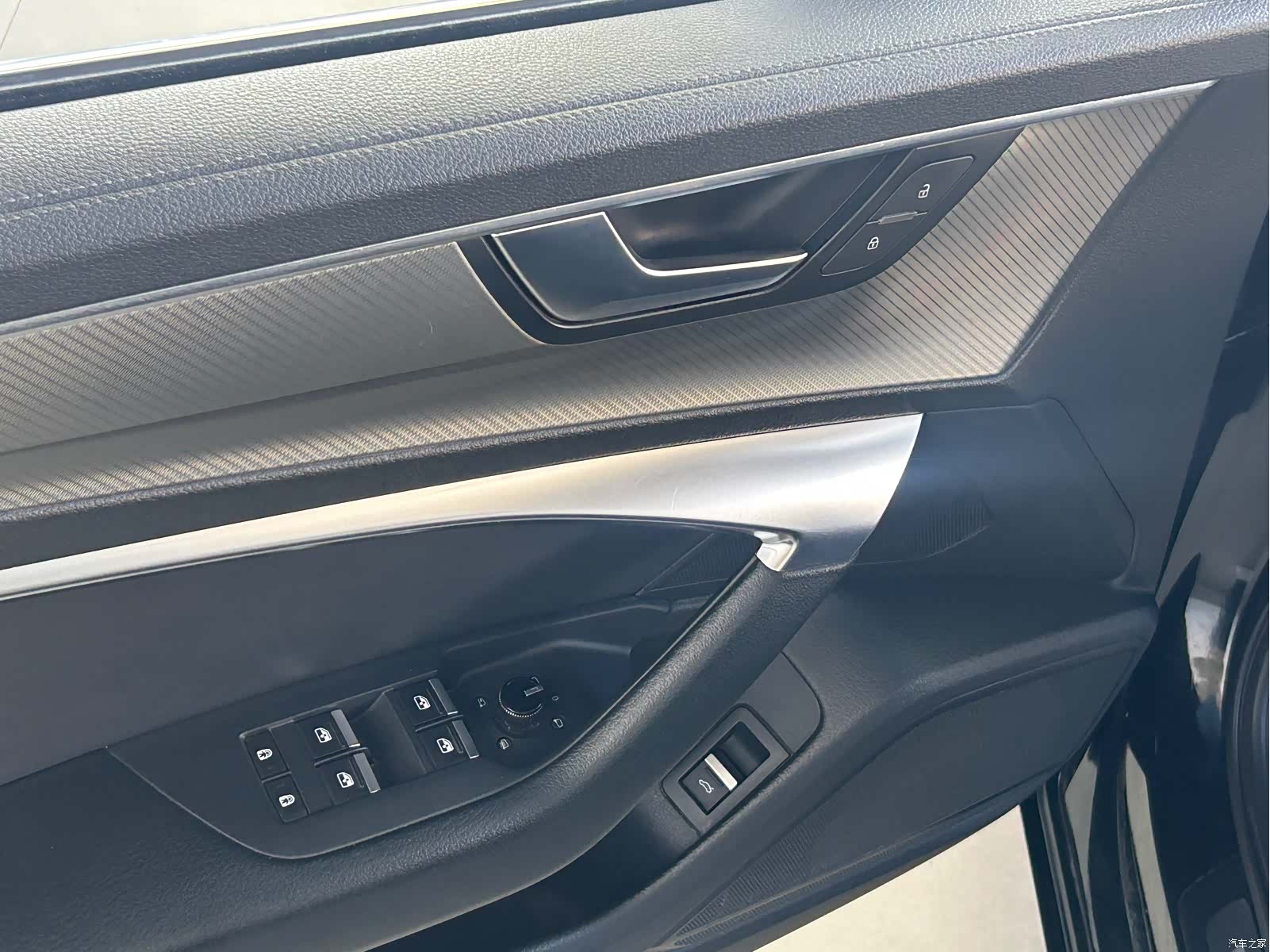 Audi A6L, 2020 13