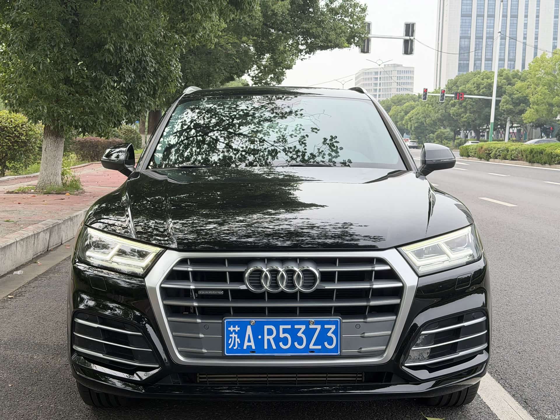Audi Q5L, 2019 1