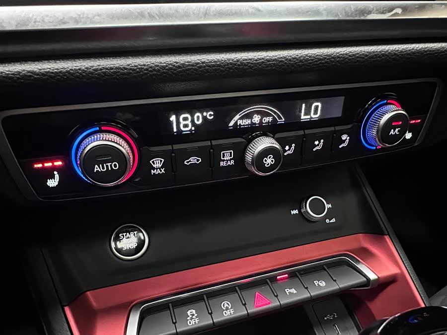 Audi Q3 2022, фото 14