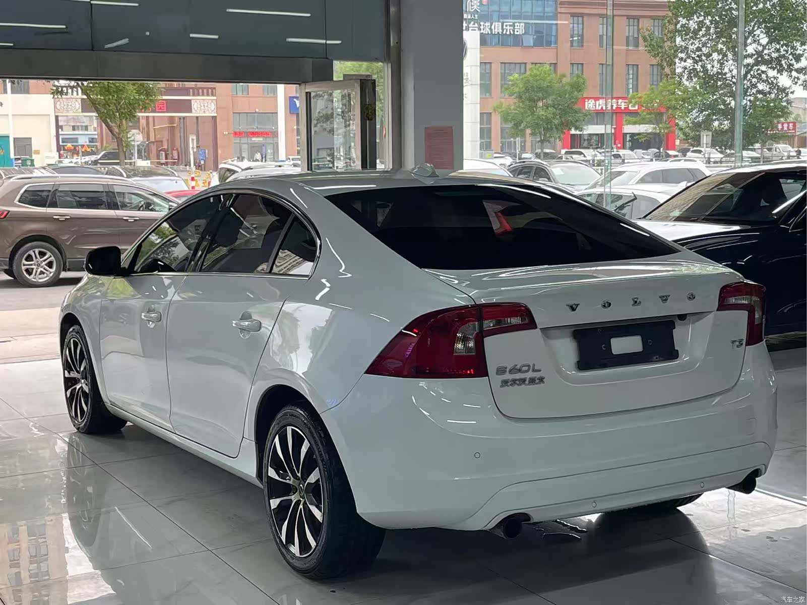 Volvo S60, 2018 6