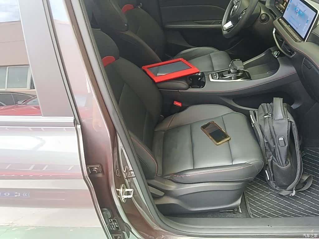 MG MG5, 2024 25