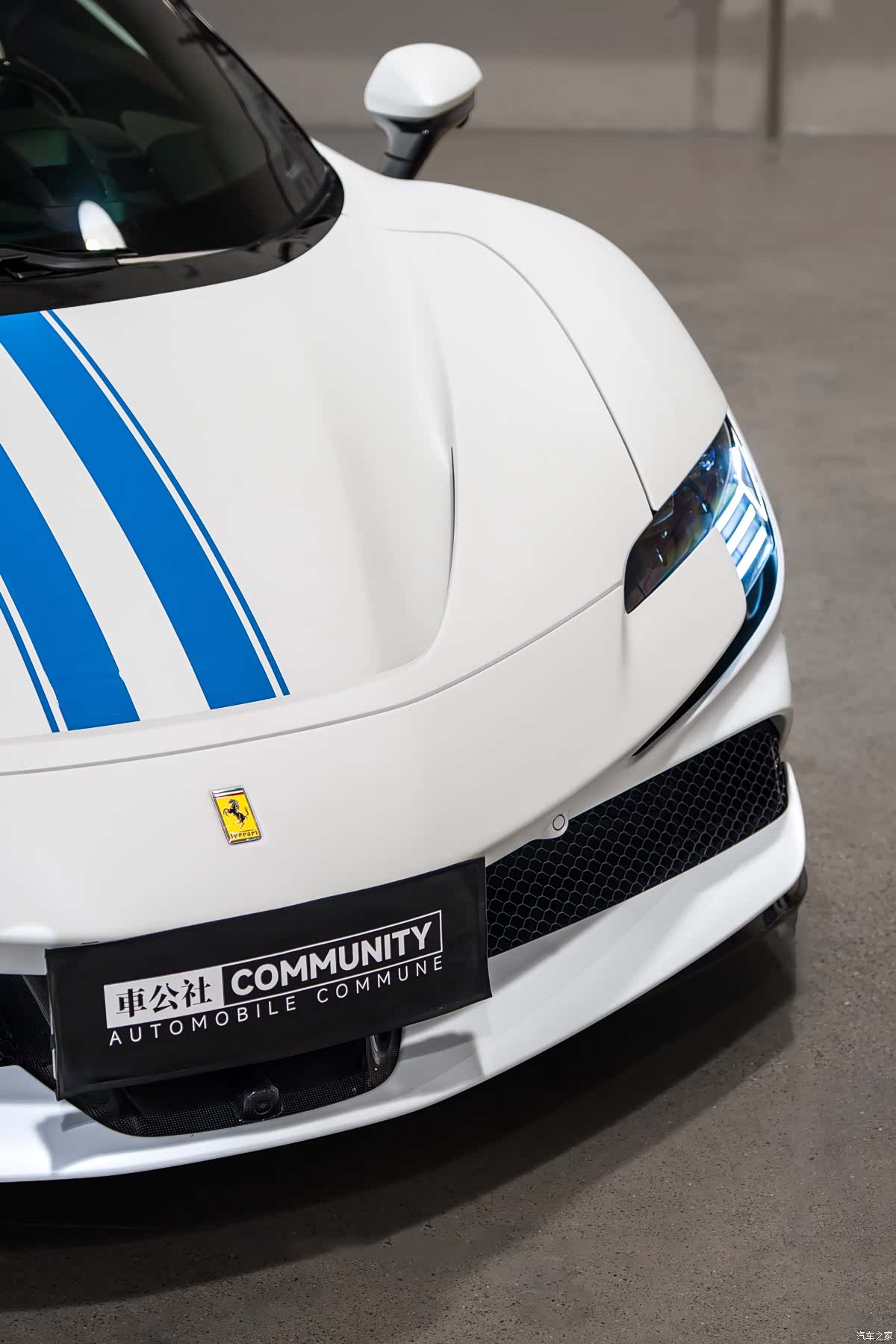 Ferrari SF90, 2023 все фото