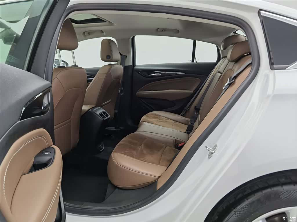 Buick Regal, 2025 15
