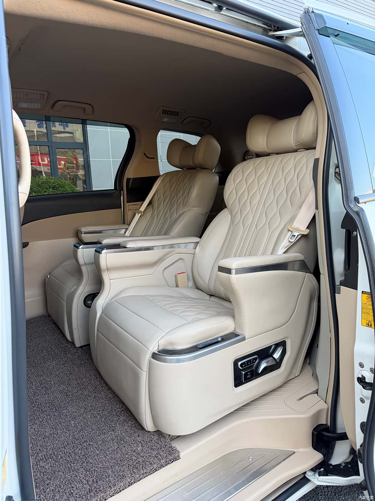 Toyota 7, 2015 6
