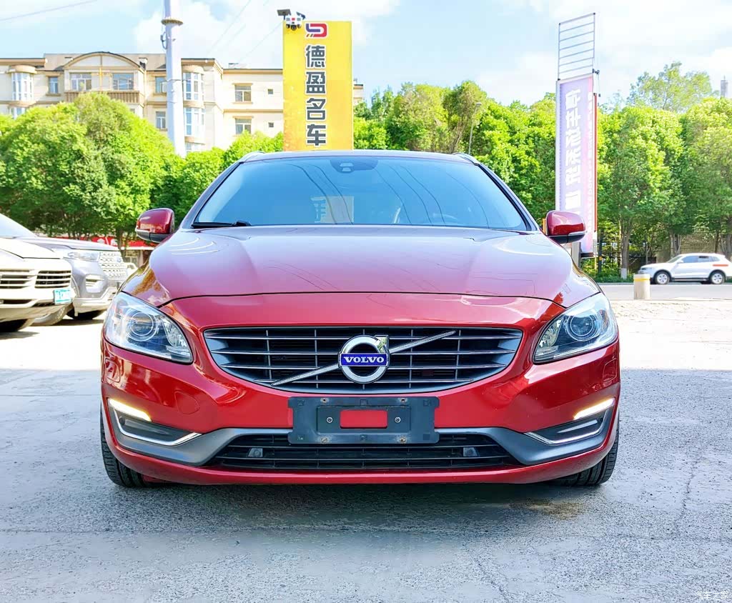 Volvo V60, 2015 2