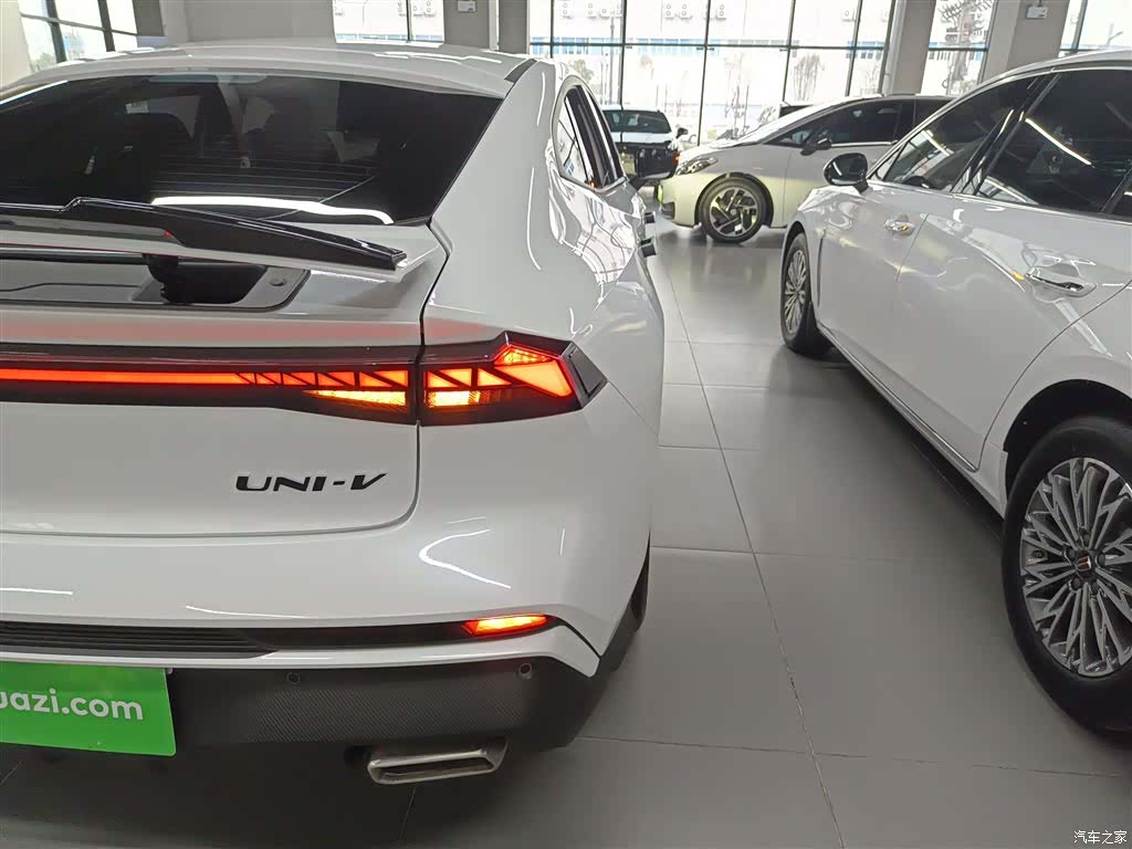 Changan UNI-V, 2024 8