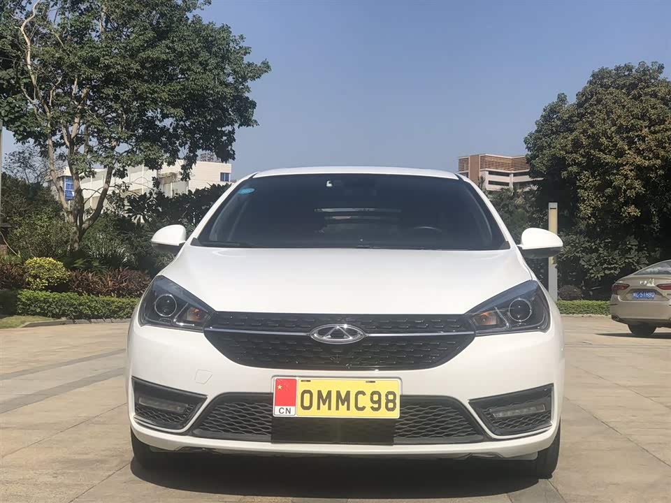 Chery Arrizo 5