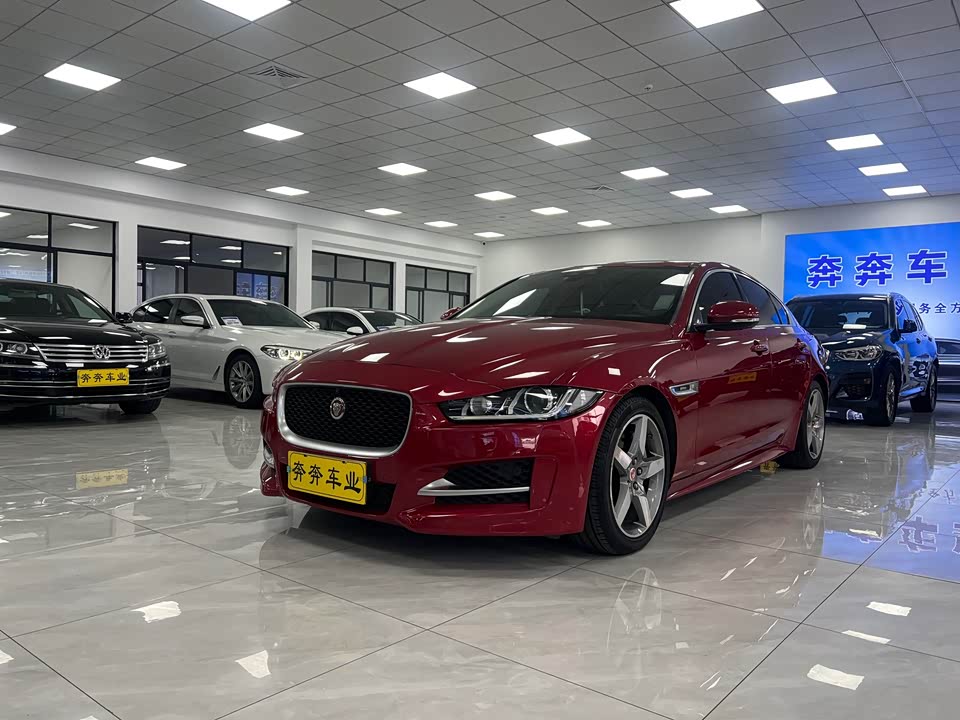 Jaguar XE