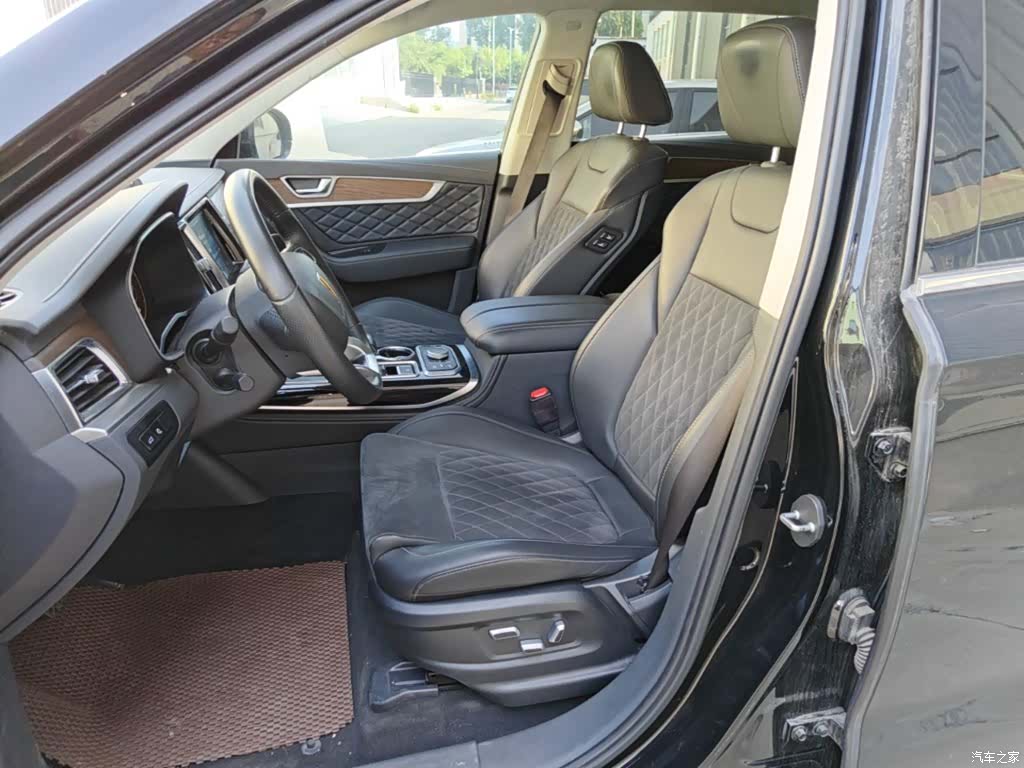Hongqi HS7, 2023 15