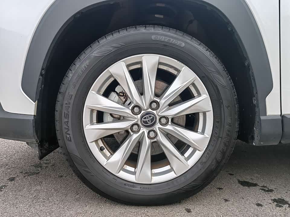 Toyota Corolla Sharp amplifier