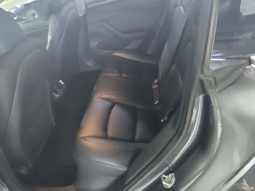 Tesla Model 3, 2019 17