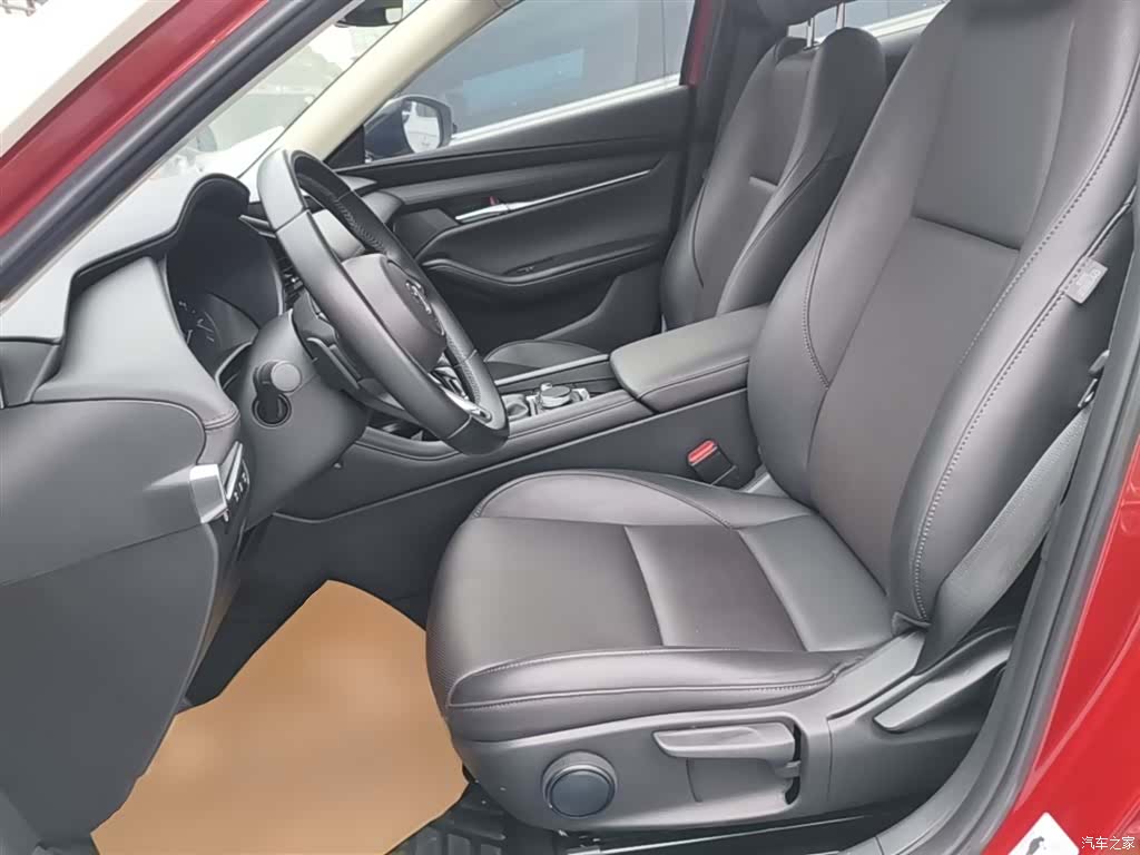 Mazda Mazda3, 2021 15