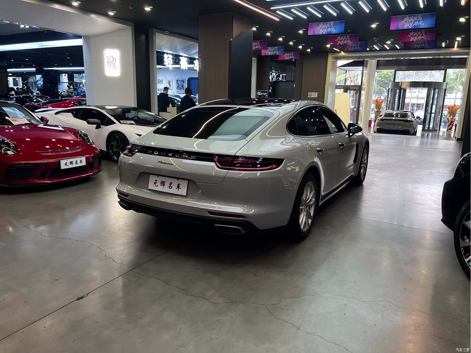 Porsche Panamera, 2019 17