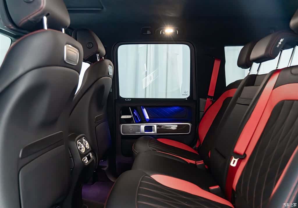 Mercedes-Benz G-Class, 2019 12