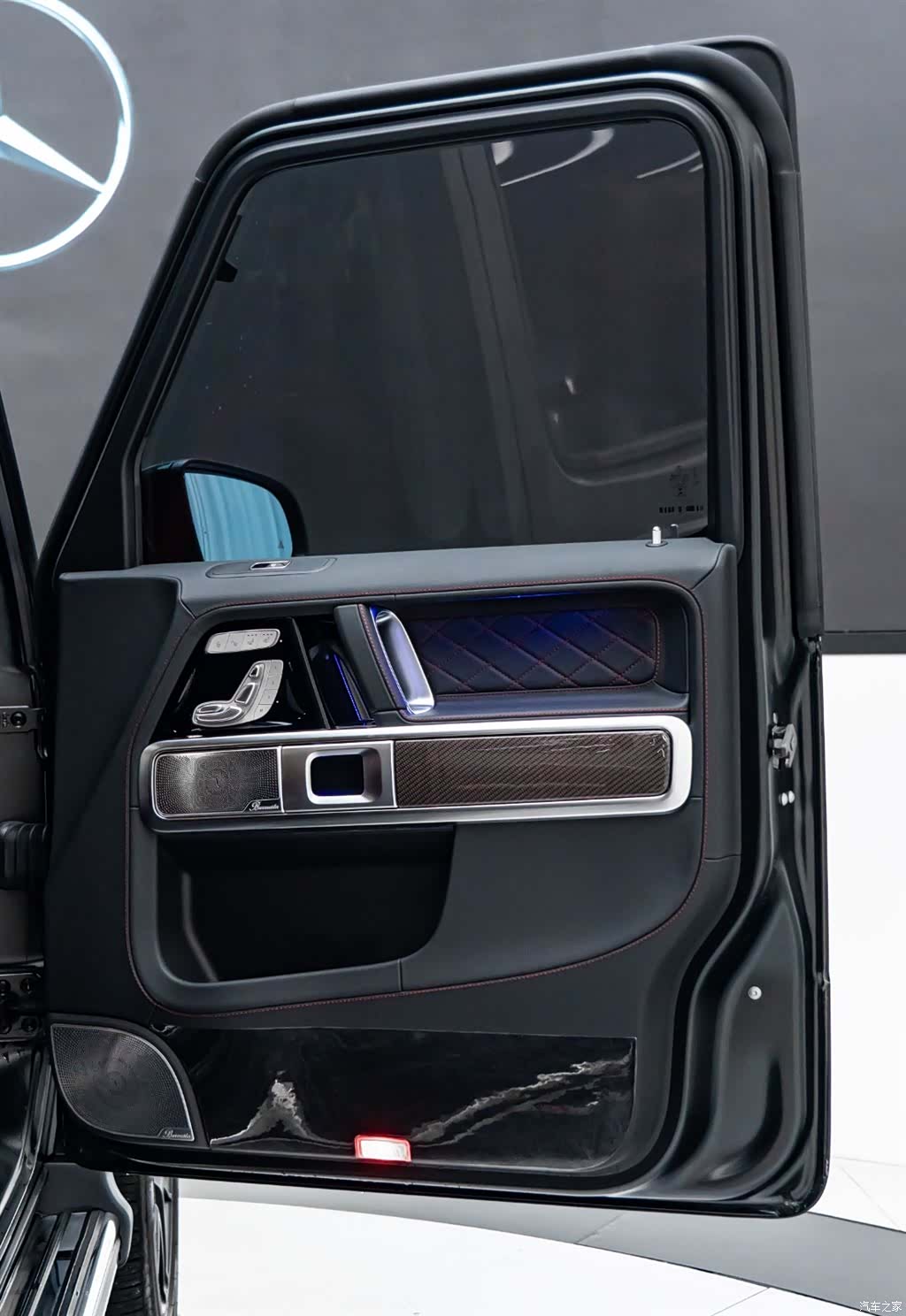 Mercedes-Benz G-Class, 2019 17