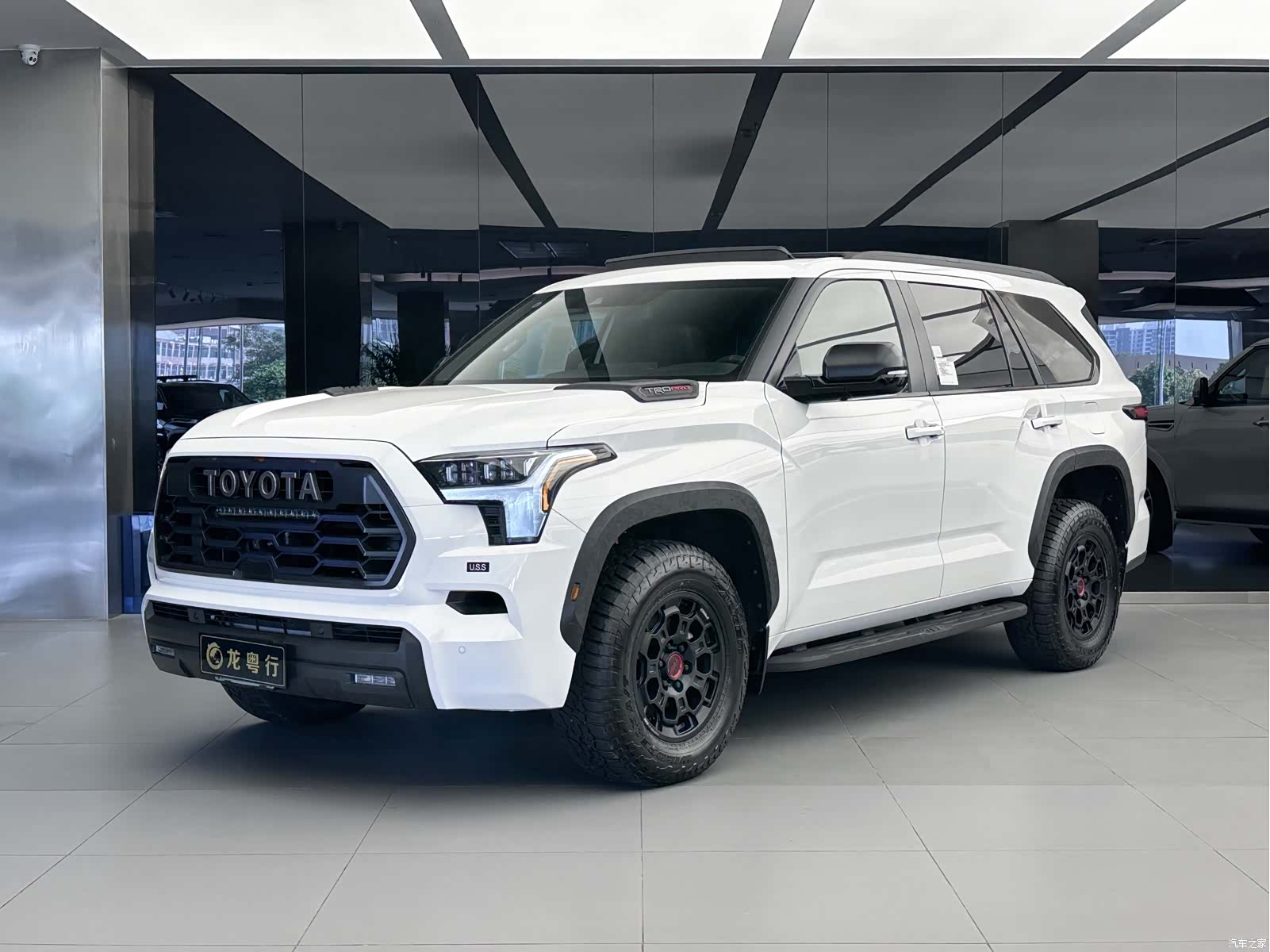 Toyota Sequoia, 1900 2