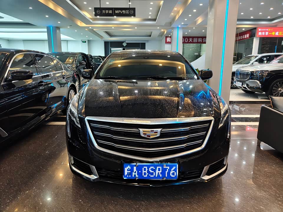 Cadillac XTS