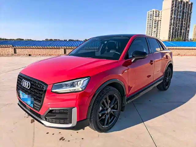 Audi Q2L 2019 — купить из Китая под заказ